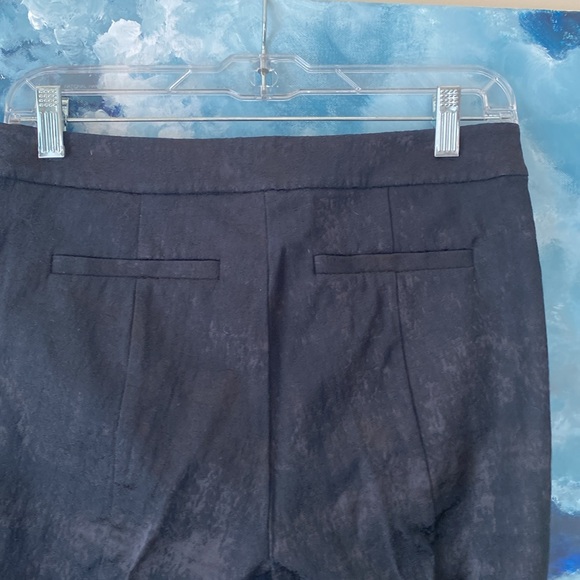 Textured Ankle Slit Black Pants - Picture 5 of 8